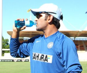 Dhoni 